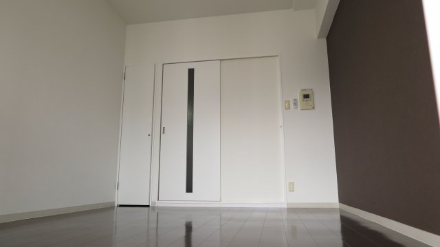 コンチネンタル難波東の居間・リビング