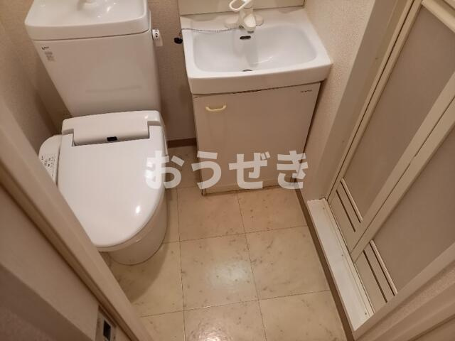 ラ・シード東神奈川駅前のトイレ