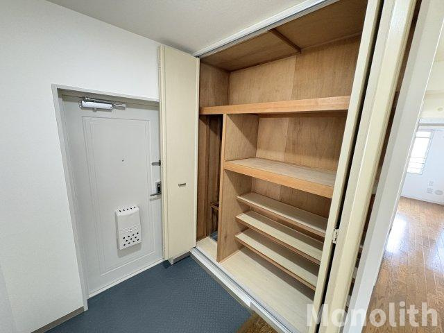 いぶき野3丁目2号棟の収納