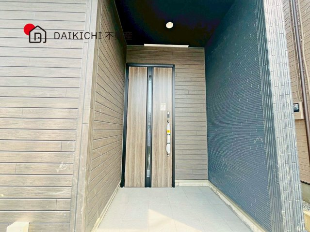 【玄関】 | 杉戸町清地3期　GRAFARE DESIGN　新築戸建　全1棟　1号棟