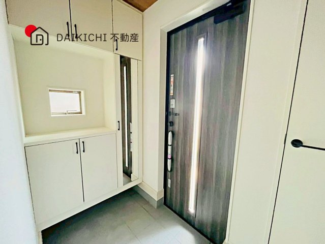 【玄関】 | 杉戸町清地3期　GRAFARE DESIGN　新築戸建　全1棟　1号棟