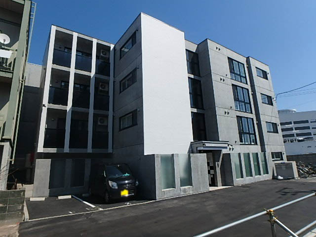 Ｅｃｌａｔ　ｕｎｅ　ｍａｉｓｏｎ麻生