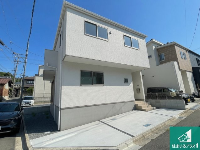 ♦柏原市玉手町　第1期　新築一戸建ての外観|安心の10年保証！外観を美しく保ち、雨水で汚れを落とします！気になることがありましたら、お気軽にお問い合わせください！