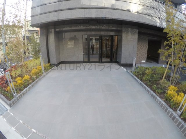 【エントランス】 | プレサンスOSAKA西中島リエゾン