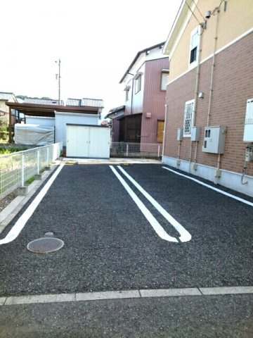 リシアンサスの駐車場