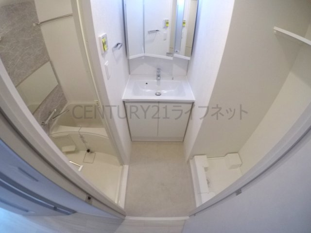 【洗面所】 | スプランディッド十三本町