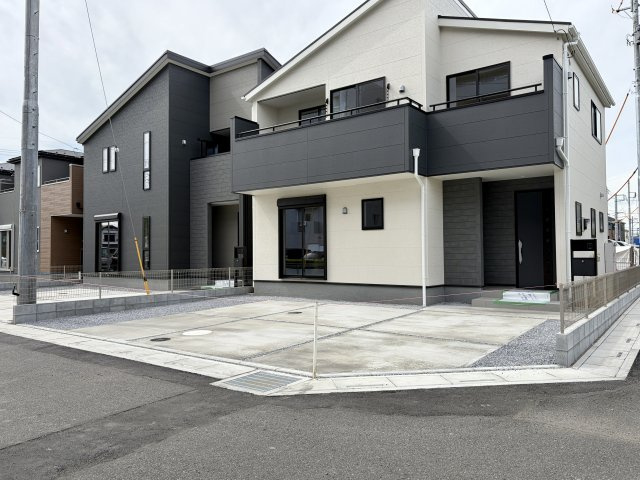 【前面道路含む現地写真】 | 宮代町川端　Livele Garden.S　新築戸建　全14棟　11号棟