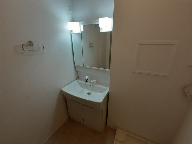 Ｃａｓａ　くずはの洗面所|忙しい朝には欠かせない洗面所です