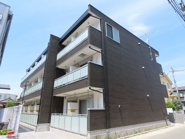 リブリ・シャン.ハイツ 中浦和の外観