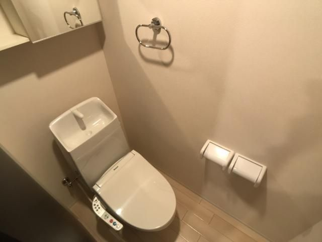 アンジュのトイレ