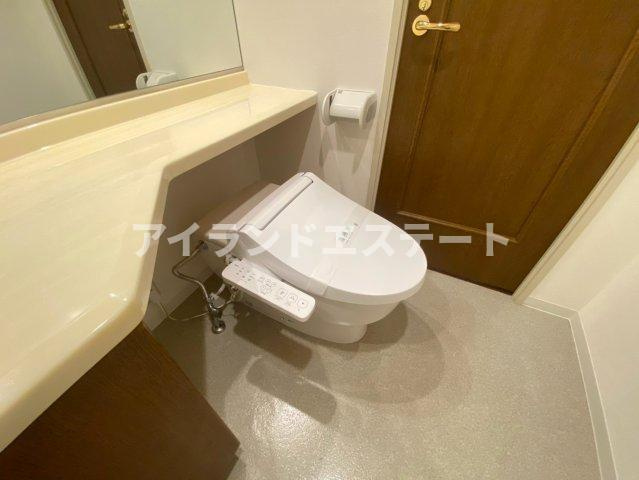 LANAI HILLS 26　角部屋　宅配BOX　オートロックのトイレ