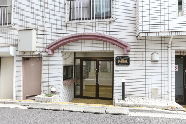 スカイコート後楽園第2のエントランス