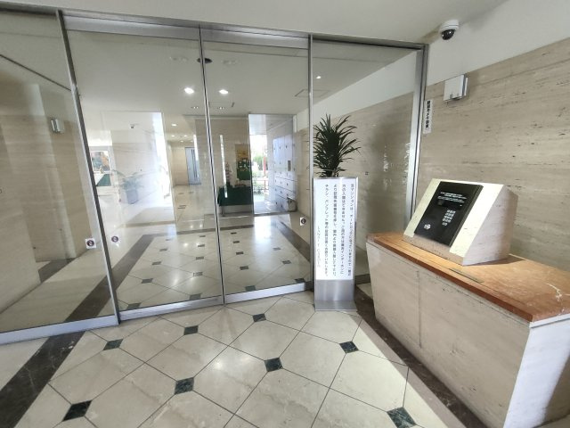 LANAI T GADENのロビー