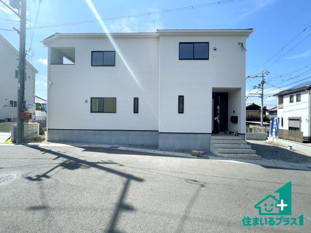 ★京田辺市薪天神堂　第9期　新築一戸建ての外観|安心の10年保証！外観を美しく保ち、雨水で汚れを落とします！気になることがありましたら、お気軽にお問い合わせください！
