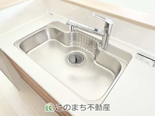 いろどりアイタウン矢板市鹿島町のキッチン|大きなシンクございます。