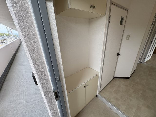 エバーモア北神戸の収納