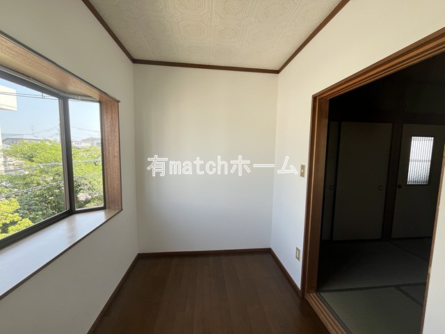 黒原城内貸家の洋室