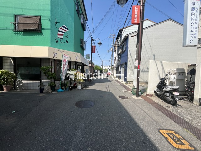 黒原城内貸家の駐車場