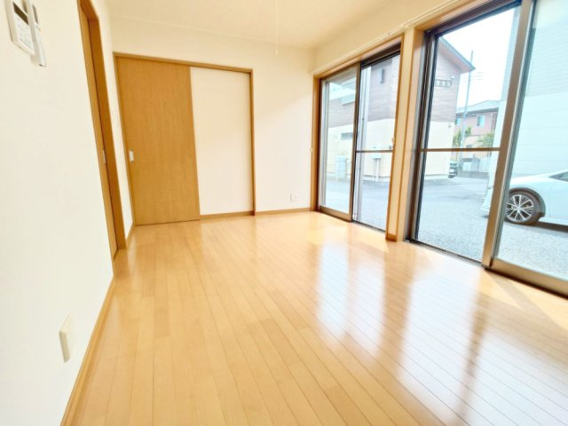 グランジュテ（カシマ）の居間・リビング|ＤＫ７．５帖