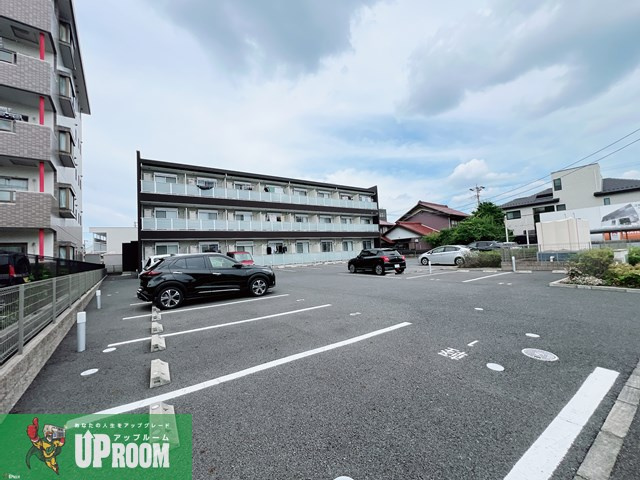 リコルテ ヴェルソーの駐車場