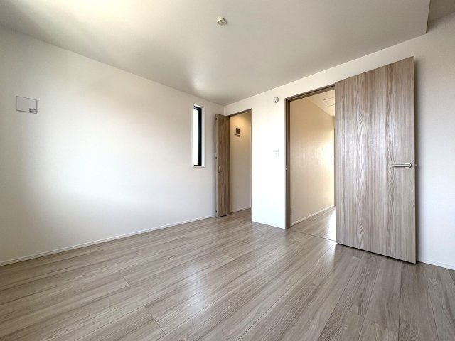 昭和区川名本町四丁目新築戸建の洋室|洋室約6.2帖