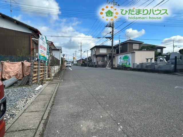 行田市佐間第4期　新築一戸建て　クライン　01の前面道路含む現地写真
