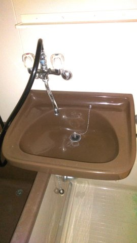 カレッジプラザの洗面所|コンパクトで使いやすい洗面所