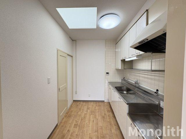 フレール助松100号棟のキッチン