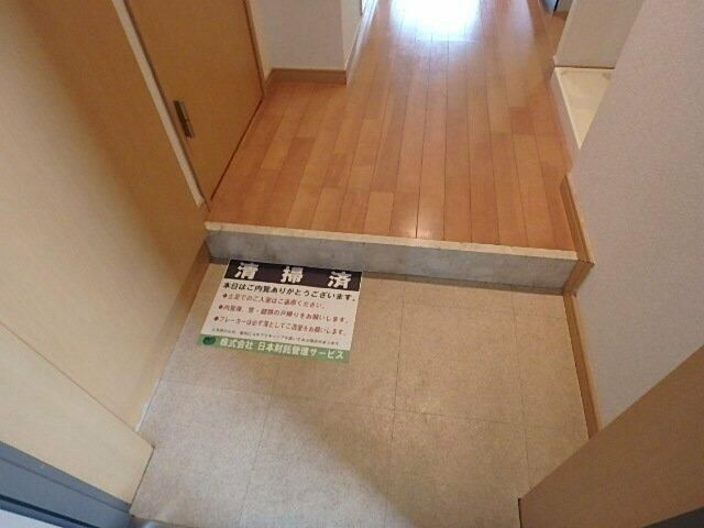 スカイコート文京茗荷谷の玄関
