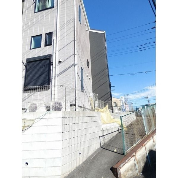 ＨＡＲＵふたまたがわの外観