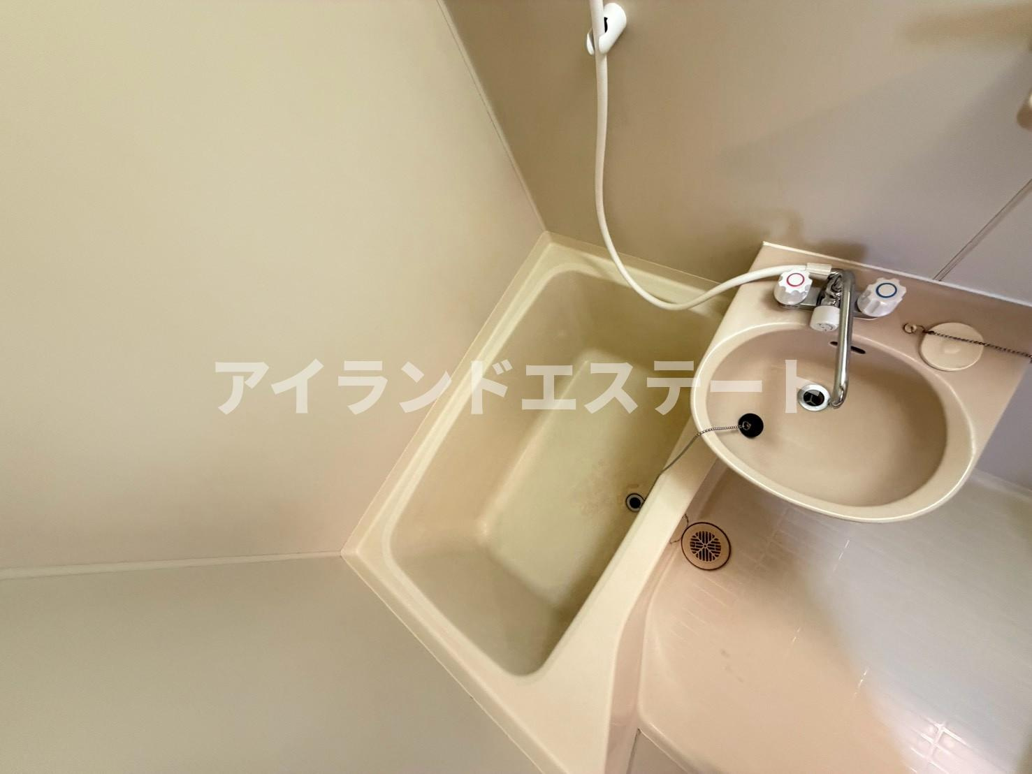 サン・クラーレ　角部屋　TVドアフォン　リフォーム済の洗面所