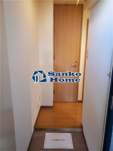 エスコート東大前の玄関