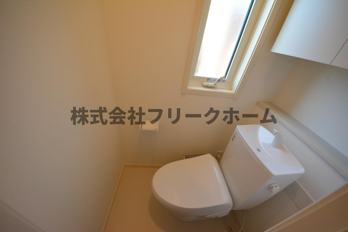 武蔵野市境南町５丁目のアパートのトイレ