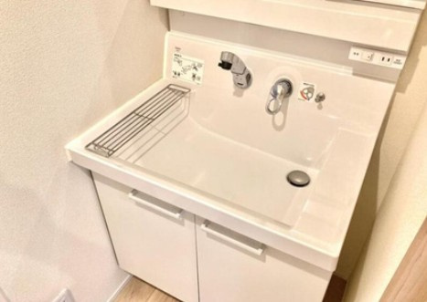 大和市西鶴間４丁目の賃貸マンションの洗面所