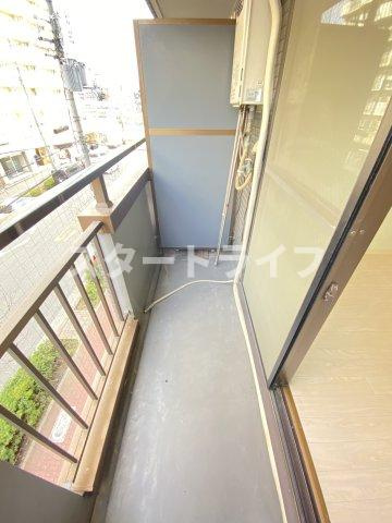 大阪市淀川区宮原１丁目の賃貸マンションのバルコニー