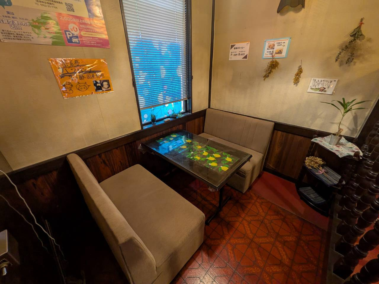 久留米市城島町内野の店舗の内装