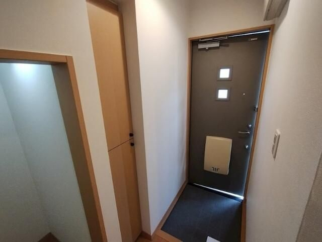 ベリエ光が丘の玄関
