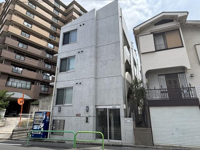 グリシュアーヴ　旭町の外観