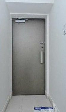 エルフォルテ赤羽西の玄関