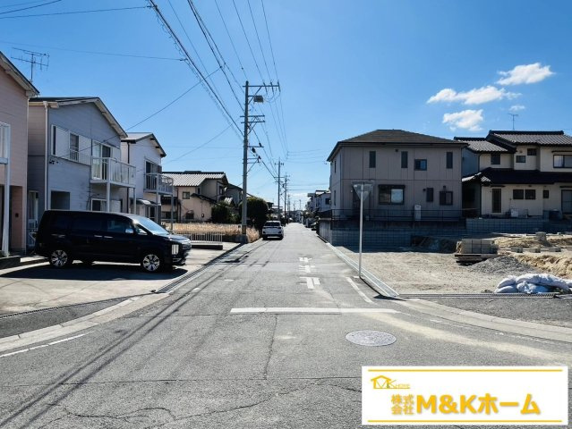 知多市梅が丘1丁目　全3棟　2号棟の前面道路含む現地写真|R8.3.16撮影　北東側接道5.9ｍ！