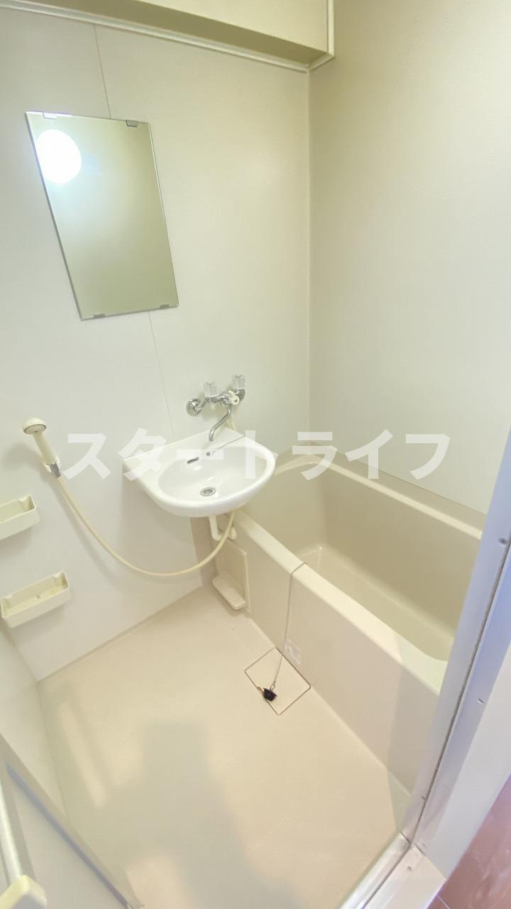 大阪市東淀川区西淡路１丁目の賃貸マンションの浴室