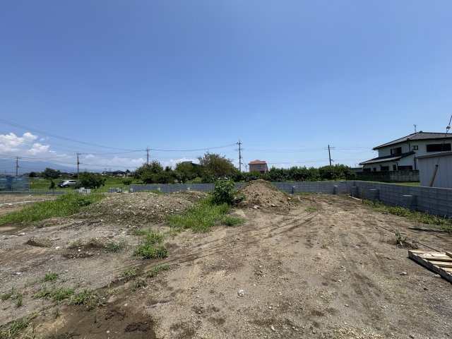 新築　前橋市女屋町全5棟　Blooming　Garden　2号棟の外観|現地写真　2026年12月完成予定！類似物件のご内覧等、お気軽にお問合せください♪　							
　							
