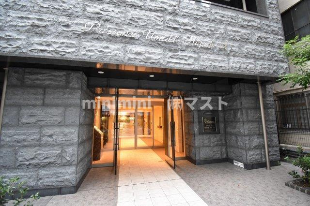 プレサンス梅田東アルファのエントランス