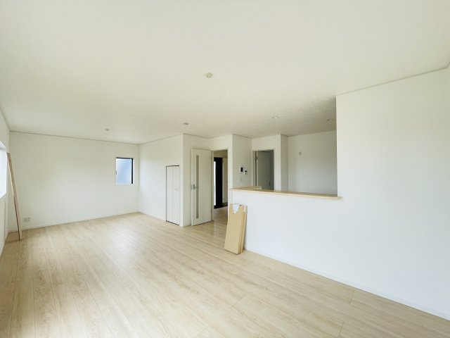 【居間・リビング】 | 幸手市東第23　新築戸建　全1棟　1号棟