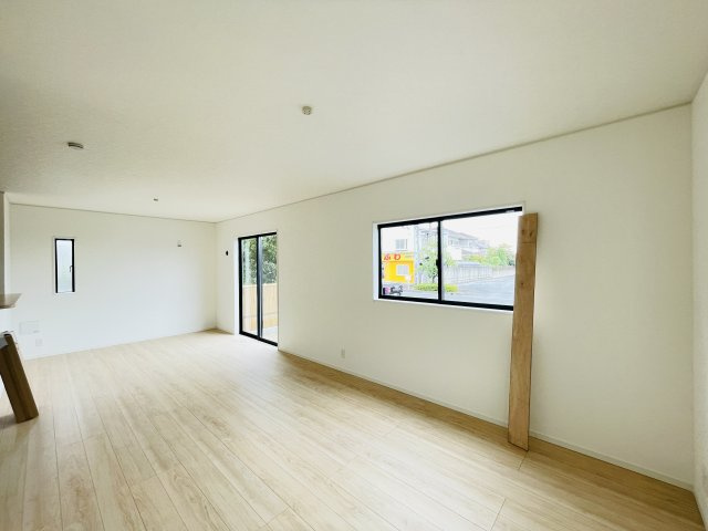 【居間・リビング】 | 幸手市東第23　新築戸建　全1棟　1号棟