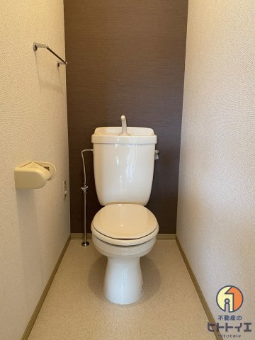 サンライズ稲富のトイレ|コンパクトで使いやすいトイレです