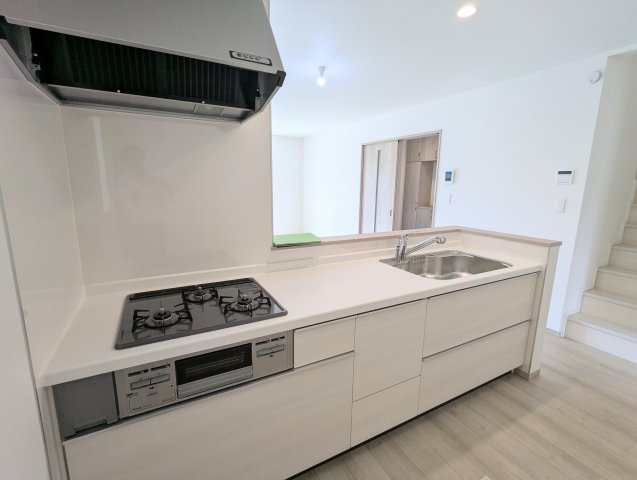 ハートフルタウン　春日井市石尾台6丁目4番　全2棟のキッチン
