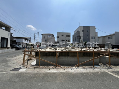 【外観】 | 浜松市浜名区貴布祢 新築建売 1号棟 | 現在建築中の外観画像です。ご内覧は同じメーカーの完成物件へご案内いたしますので、いつでもご相談ください！