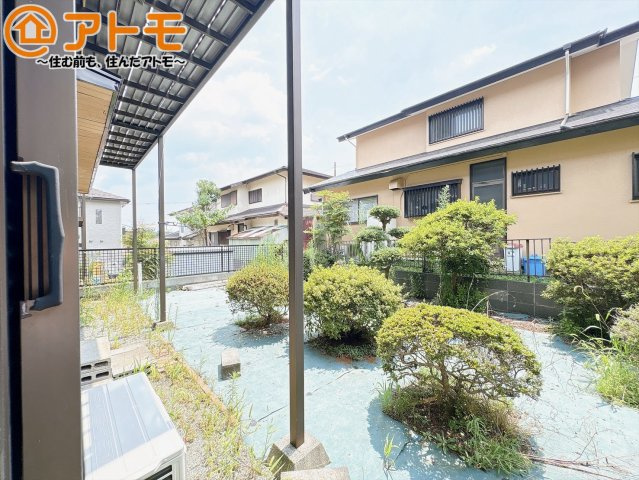 【庭】 | 裾野市千福が丘1丁目　中古一戸建て | 広いお庭はお子様と遊んだり、趣味を楽しんだりするのにピッタリ♪