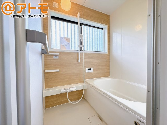 【浴室】 | 裾野市千福が丘1丁目　中古一戸建て | ゆったり浴室ユニット♪